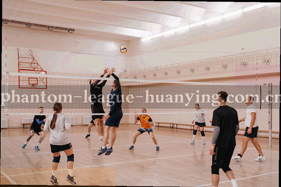 深色资料包样张封面抽象图，表现球队资料下载内容